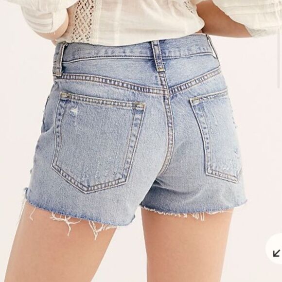Free People We the Free Sofia Denim Short Regular Mid Rise Button Fly Size 27 - Picture 2 of 11